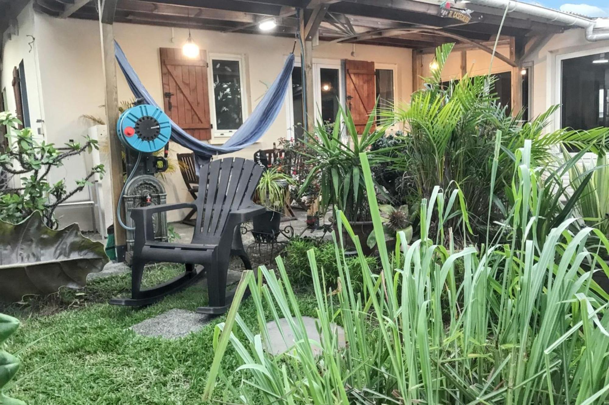 Maison Charmante A Bras-Panon Avec Piscine Et Jardin מראה חיצוני תמונה